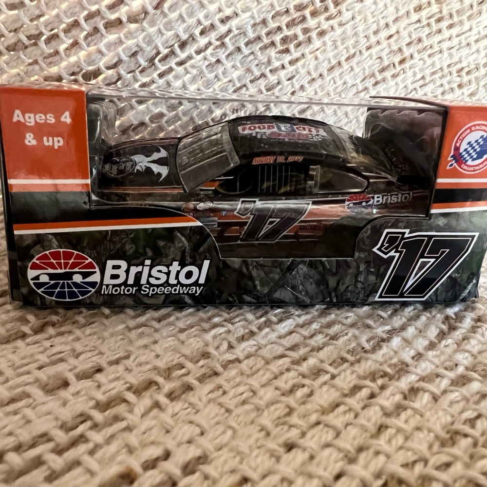 Bristol Motor Speedway #17 Die-Cast Race Car - Camo-Black & Orange